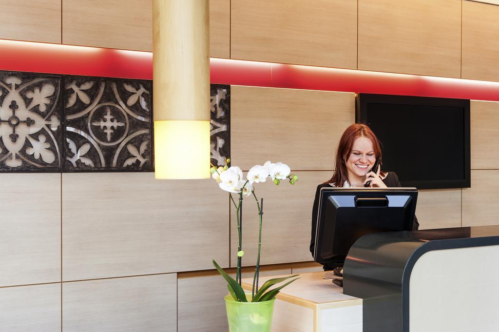 Novotel Gent Centrum Esterno foto